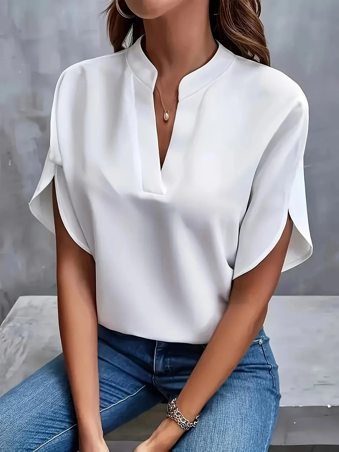Women's Sophisticated V-Neck Blouse