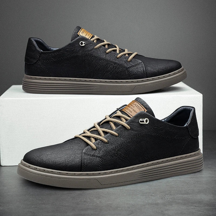 Men’s Comfortable Sneakers Lace Up Low Top
