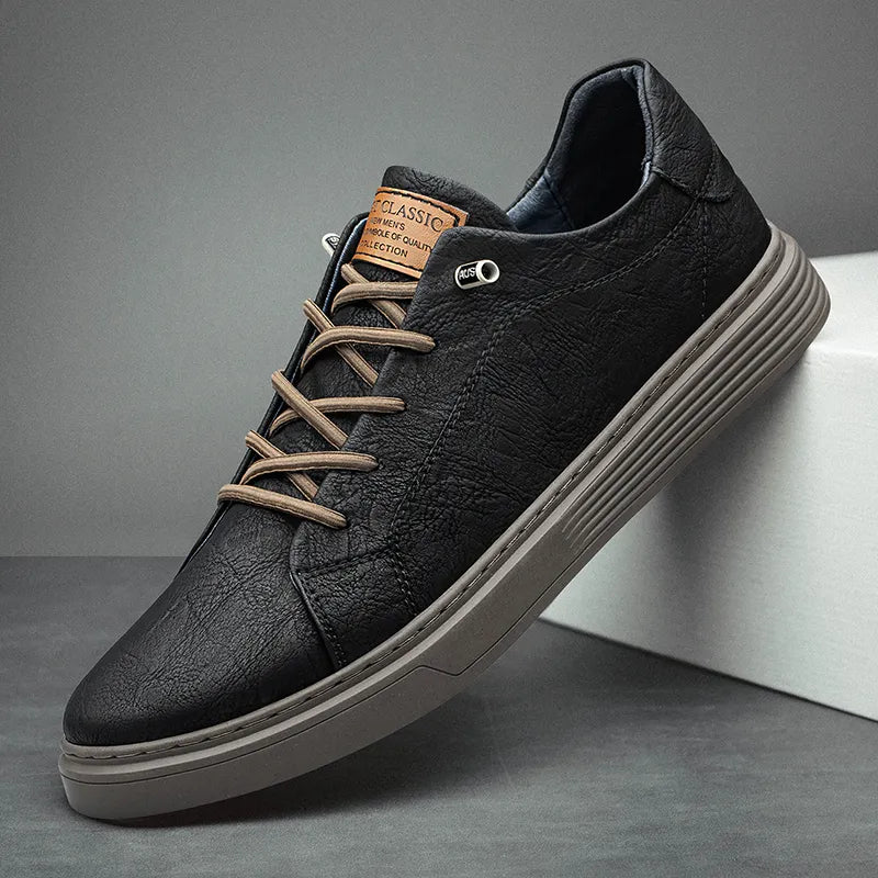 Men’s Comfortable Sneakers Lace Up Low Top
