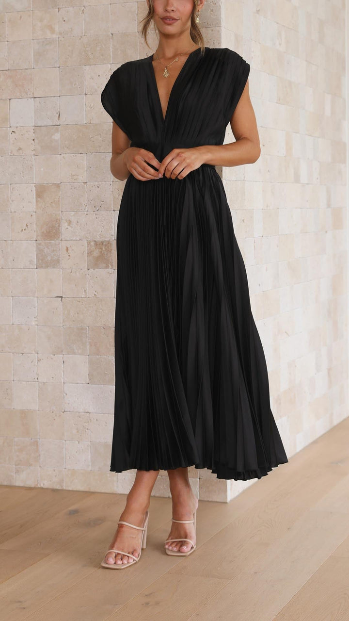 Women's Elegant Pleated Maxi Dress | V-Neck