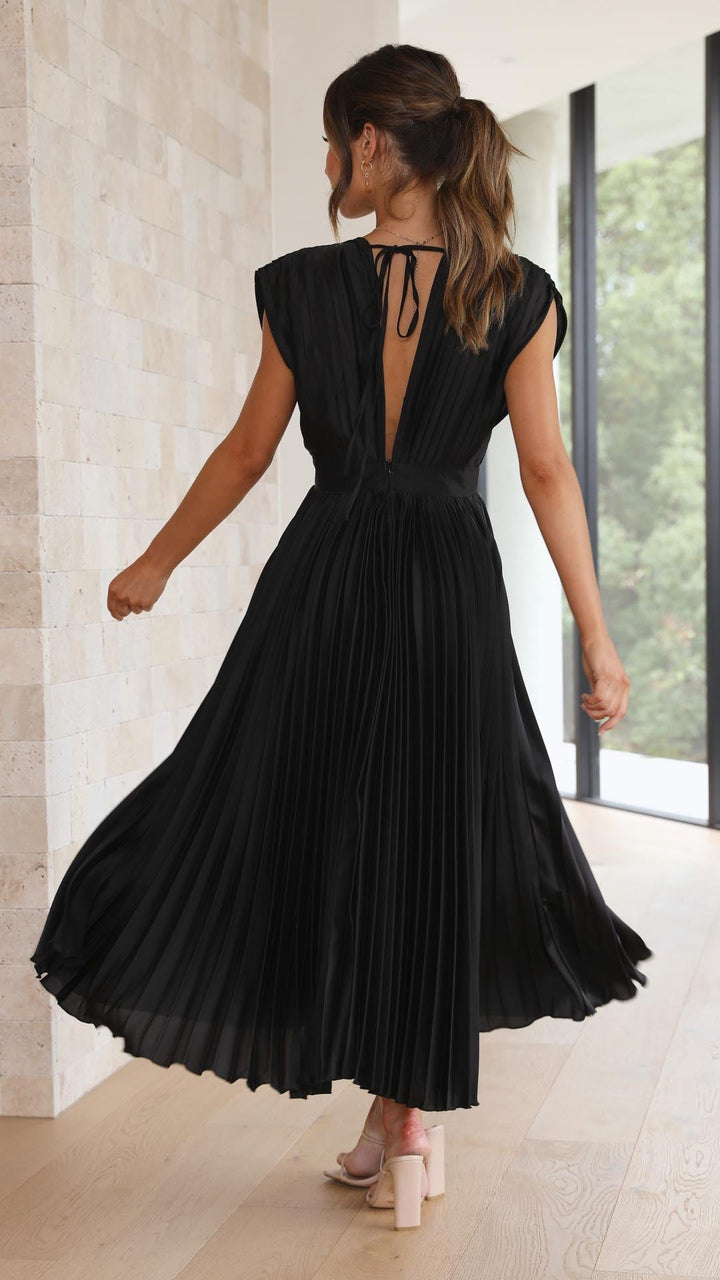 Women's Elegant Pleated Maxi Dress | V-Neck