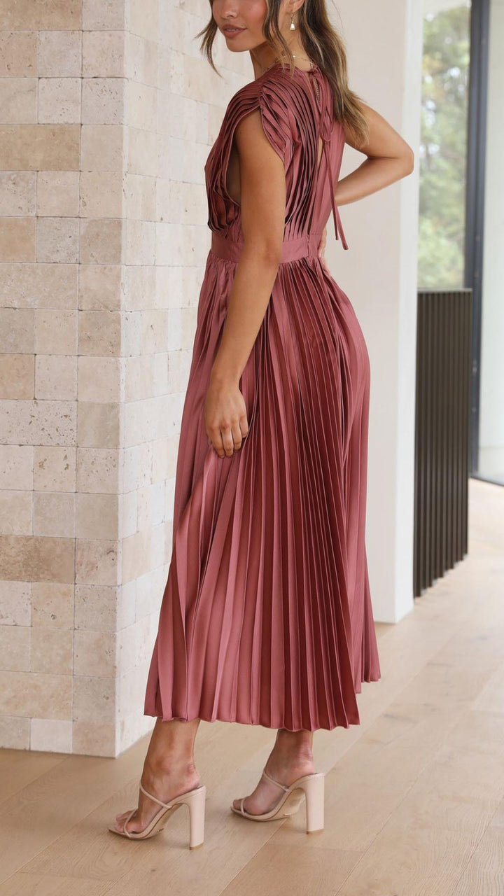 Women's Elegant Pleated Maxi Dress | V-Neck