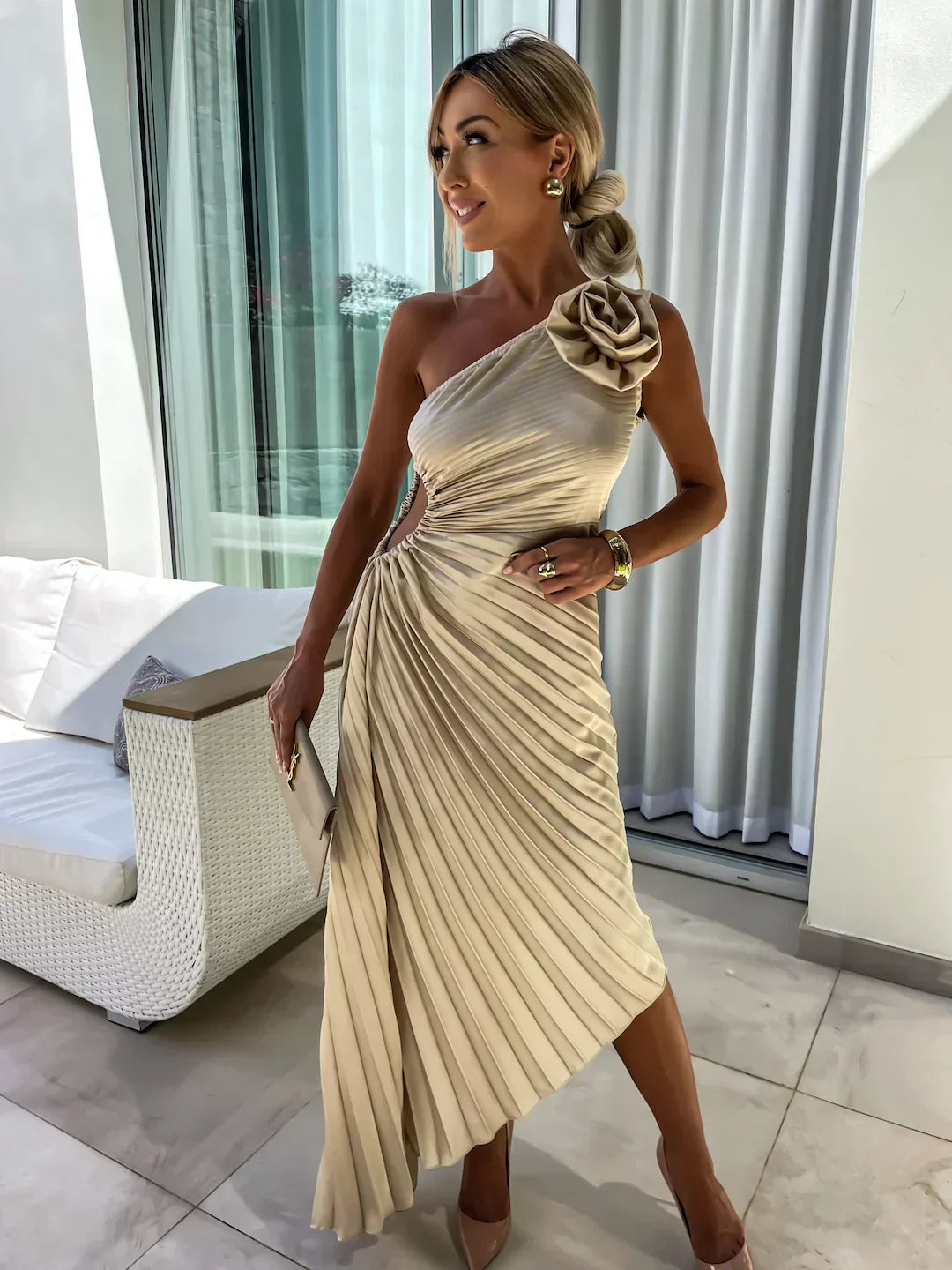 Women's One-Shoulder Pleated Midi Dress