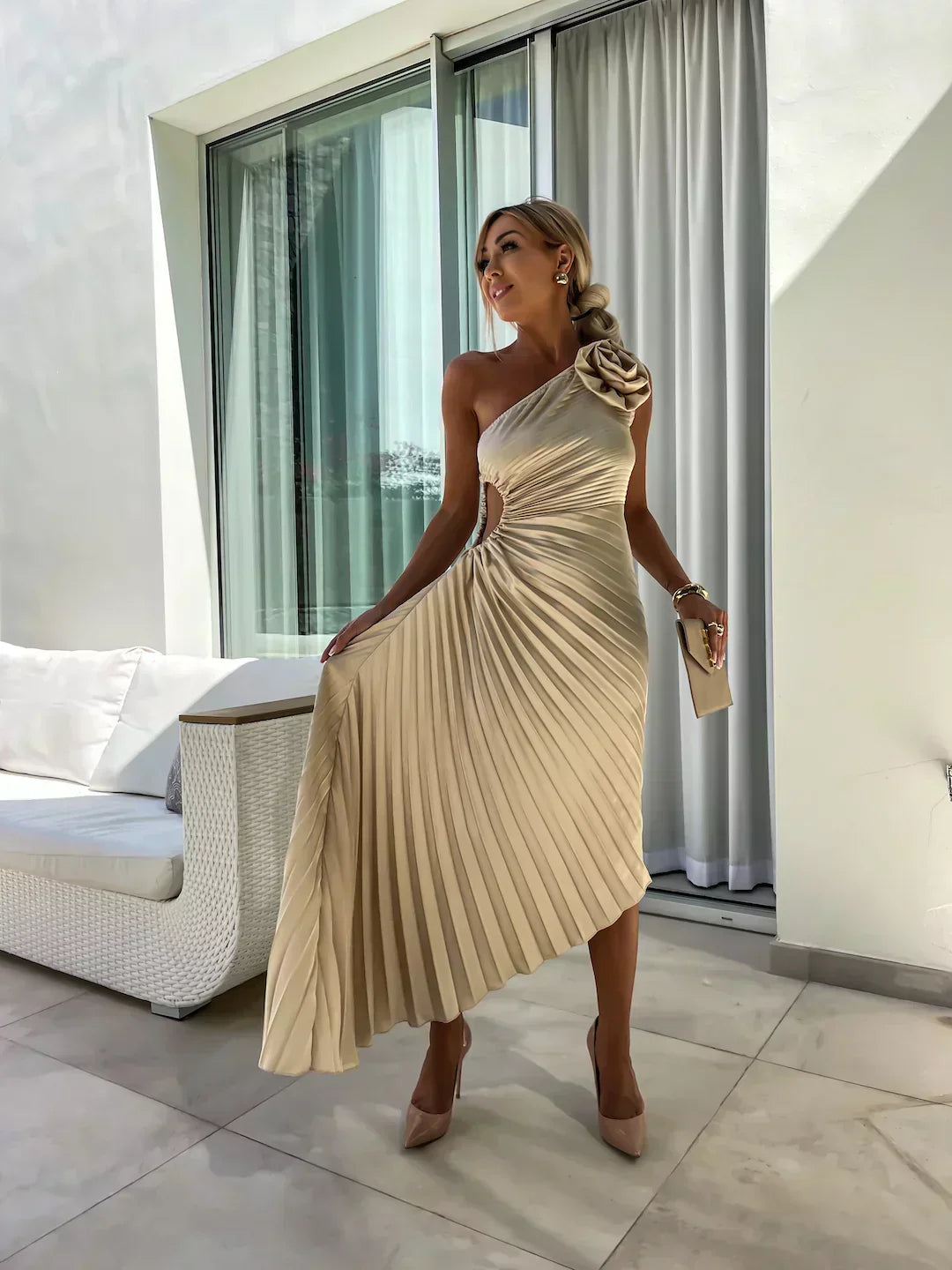 Women's One-Shoulder Pleated Midi Dress