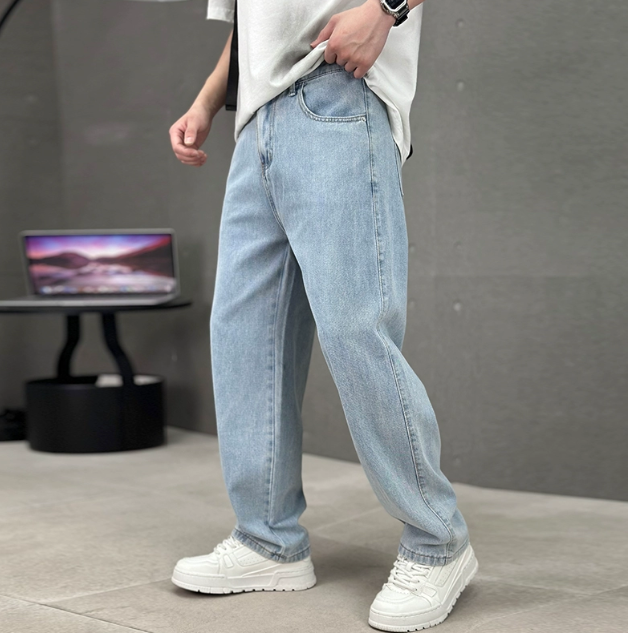 Men’s Straight Leg Jeans Relaxed