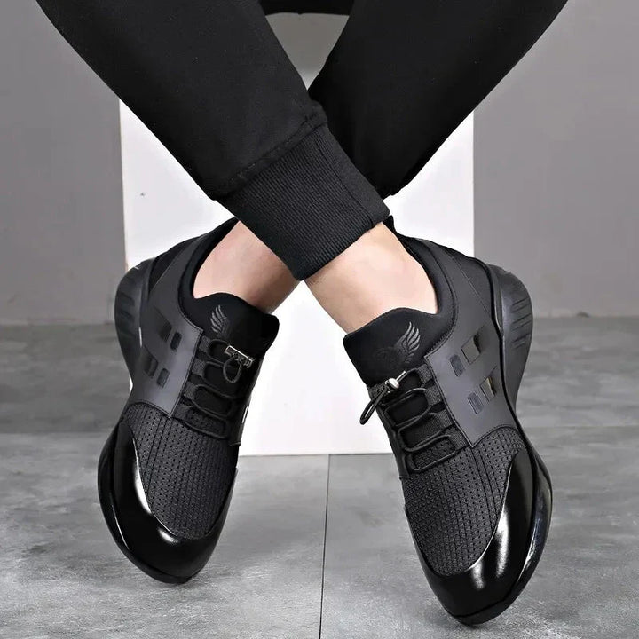 Leather Lace-Up Low Top Trainers