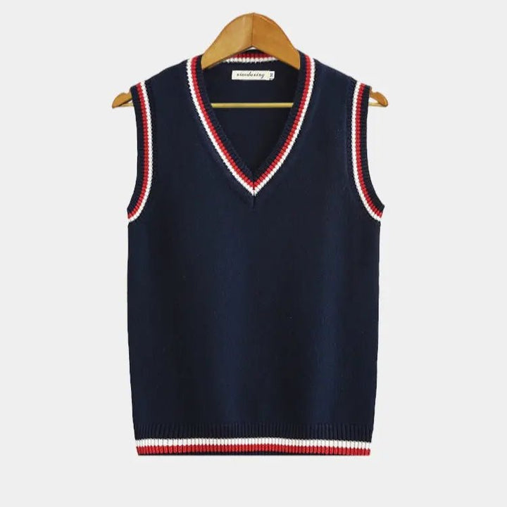 Men's Cable Knit Sweater Vest | V Neck with Ribbed Trim Close Up