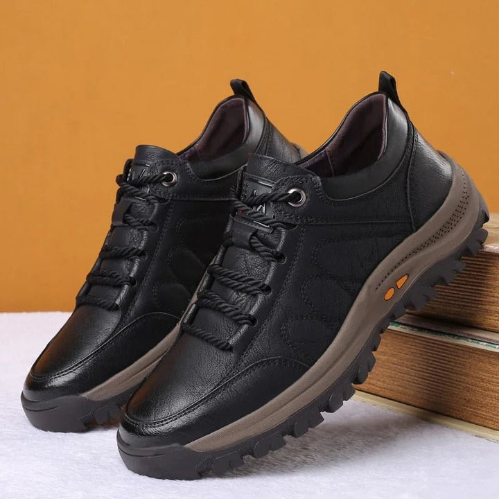Men's Classic Orthopedic Shoes | Supportive Everyday Style Detail