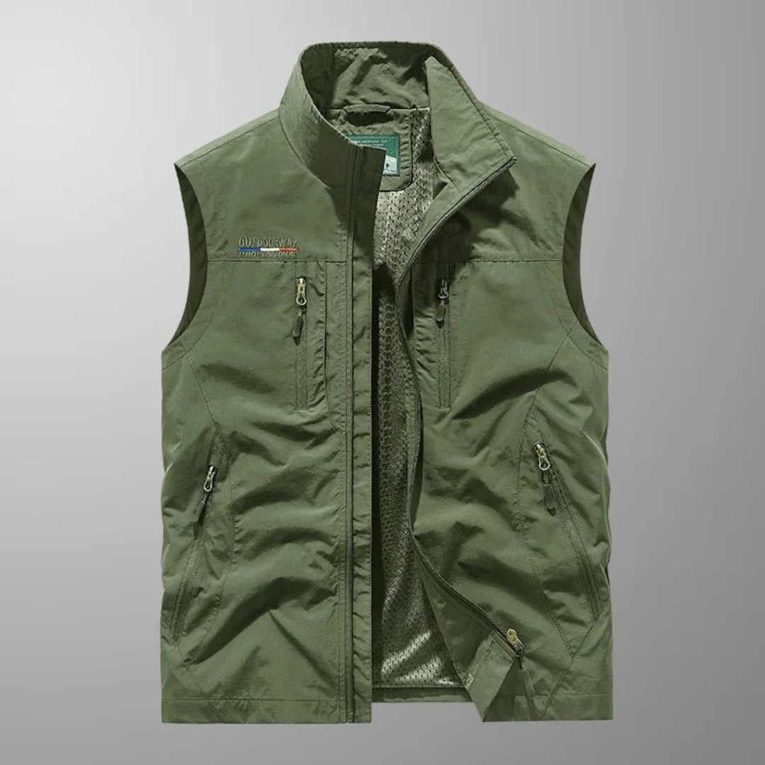 Men's Multi Pocket Utility Vest | Zip Up Outdoor Gilet Detail