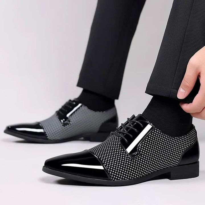 Men's Oxford Wedding Shoes | Tie Up with Patent Cap Toe Detail