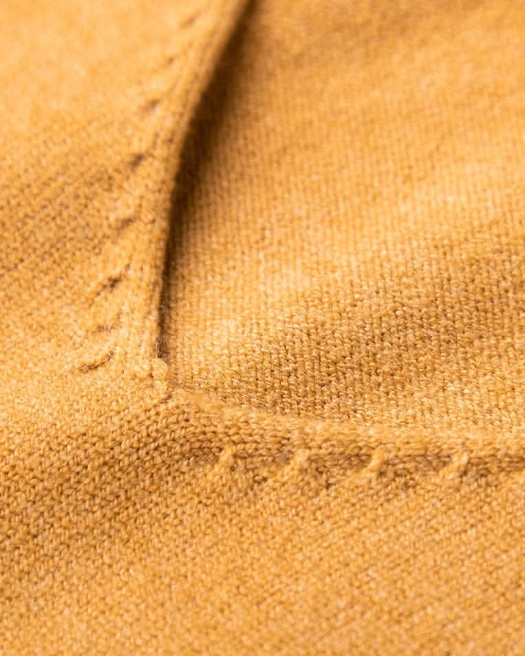 Men's V-Neck Cashmere Jumper | Fine Knit Relaxed Fit Angle