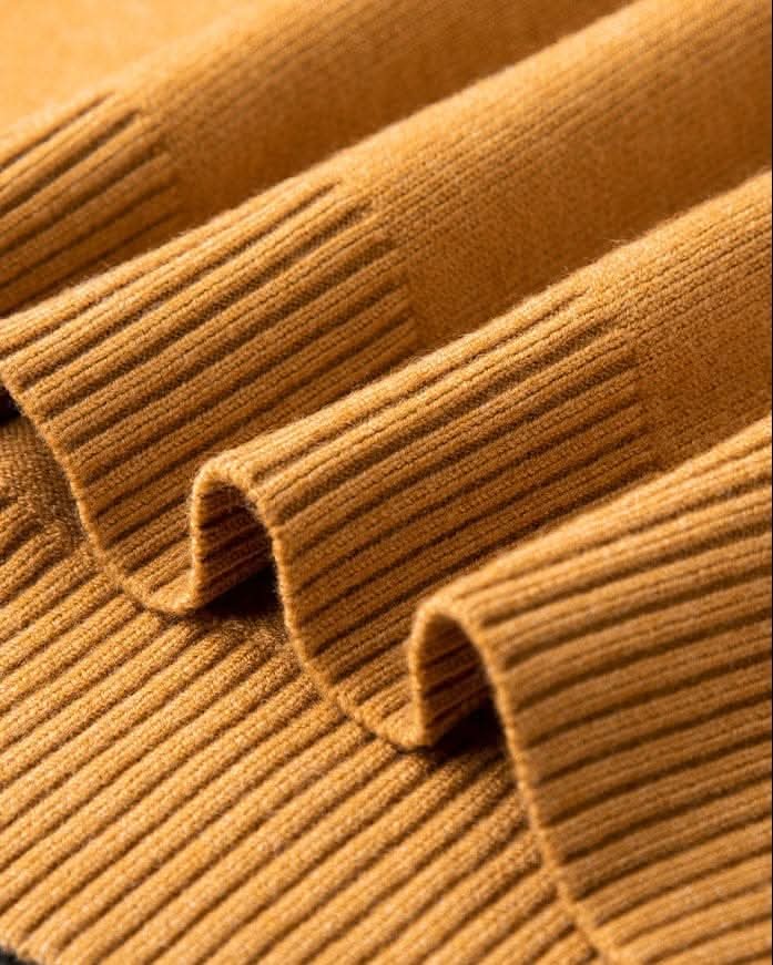 Men's V-Neck Cashmere Jumper | Fine Knit Relaxed Fit Full
