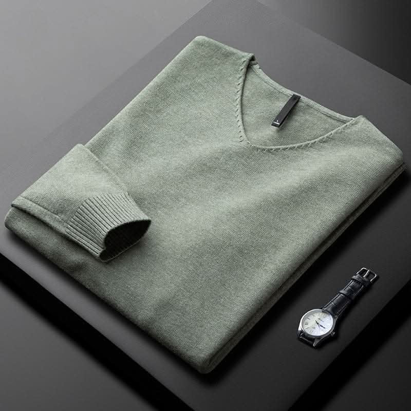 Men's V-Neck Cashmere Jumper | Fine Knit Relaxed Fit Hero