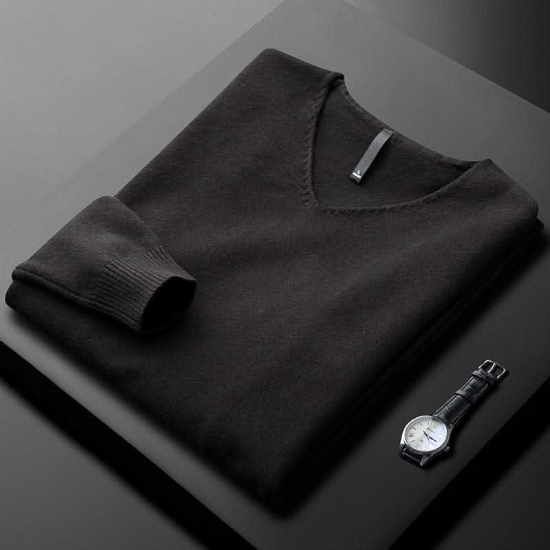 Men's V-Neck Cashmere Jumper | Fine Knit Relaxed Fit Side