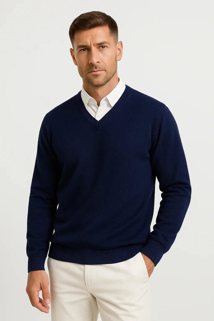 Men's V-Neck Wool Jumper | Slim Fit Elegant Casual Pullover Detail