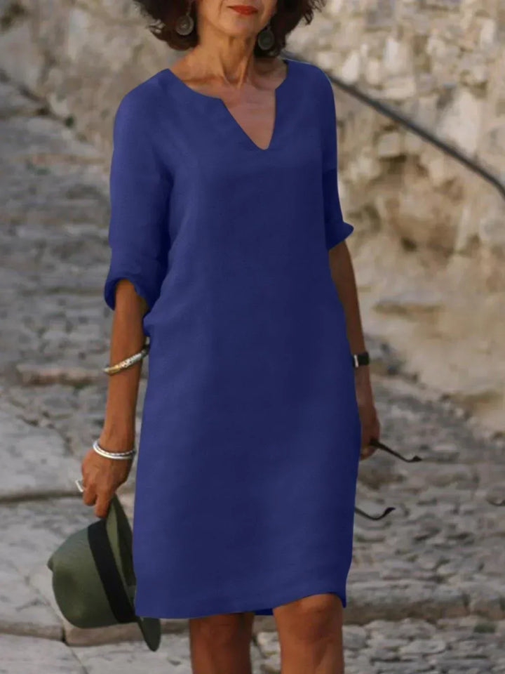 Women's Elegant V-Neck 3/4 Sleeve Dress