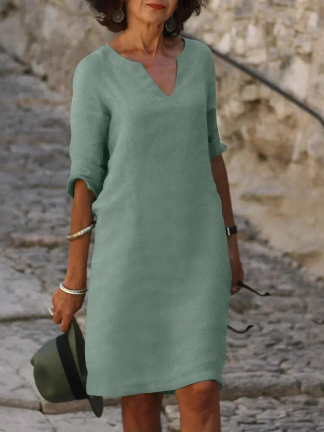 Women's Elegant V-Neck 3/4 Sleeve Dress