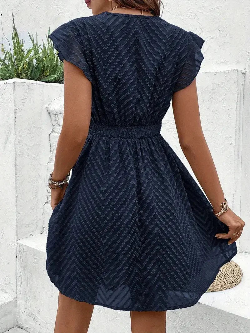 Women’s Elegant Sweetheart Neckline Dress