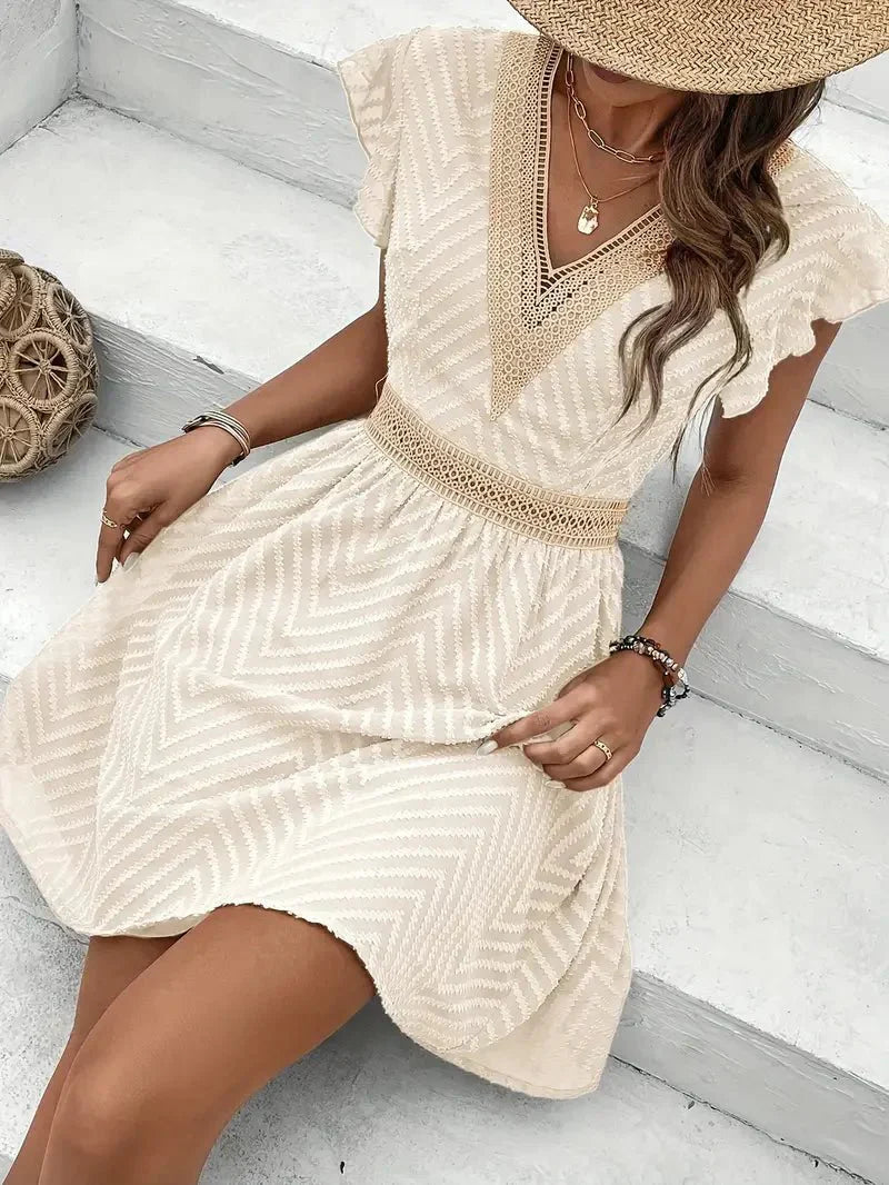 Women’s Elegant Sweetheart Neckline Dress
