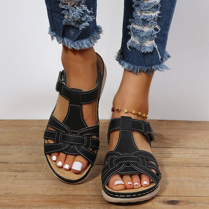 Women's Arch Support Walking Sandals with Woven Toe Straps Front