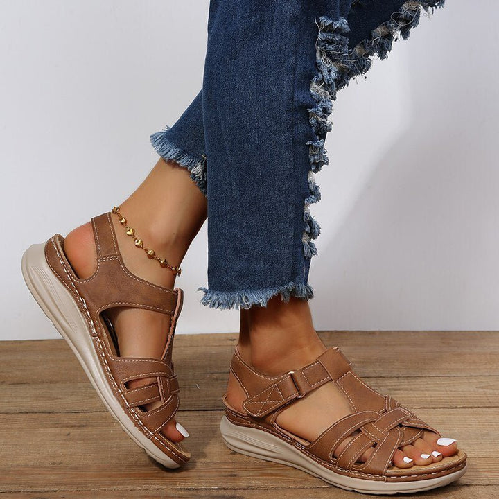 Women's Arch Support Walking Sandals with Woven Toe Straps Lifestyle