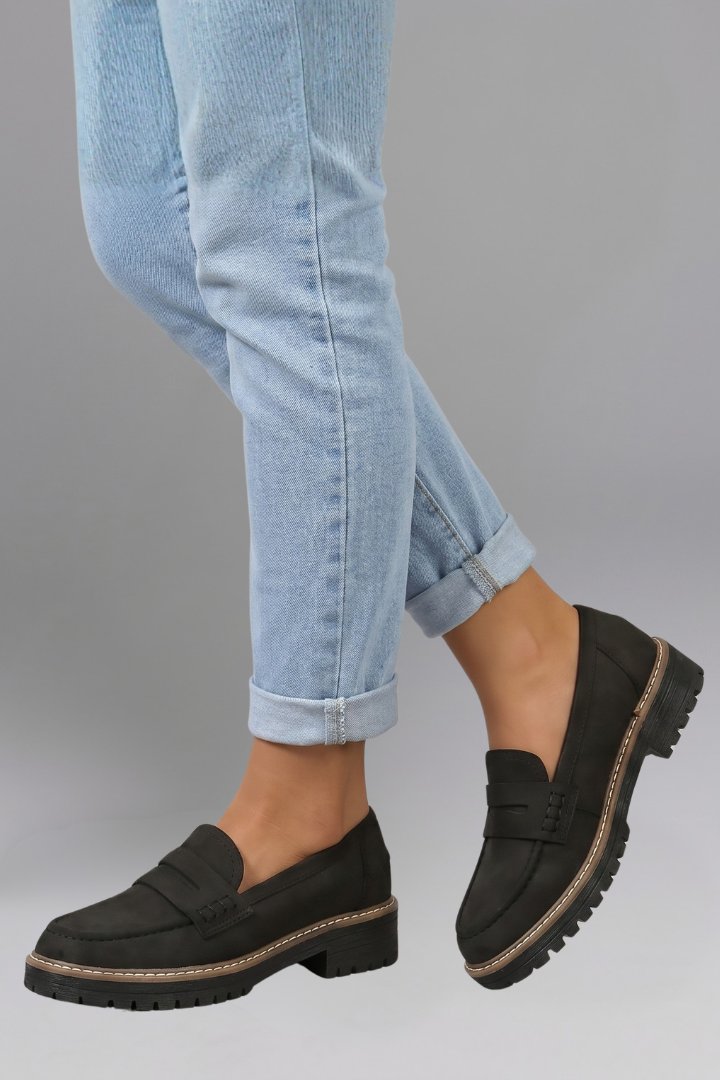 Women's Leather Lug Sole Loafers | Slip On Chunky Flat Close Up
