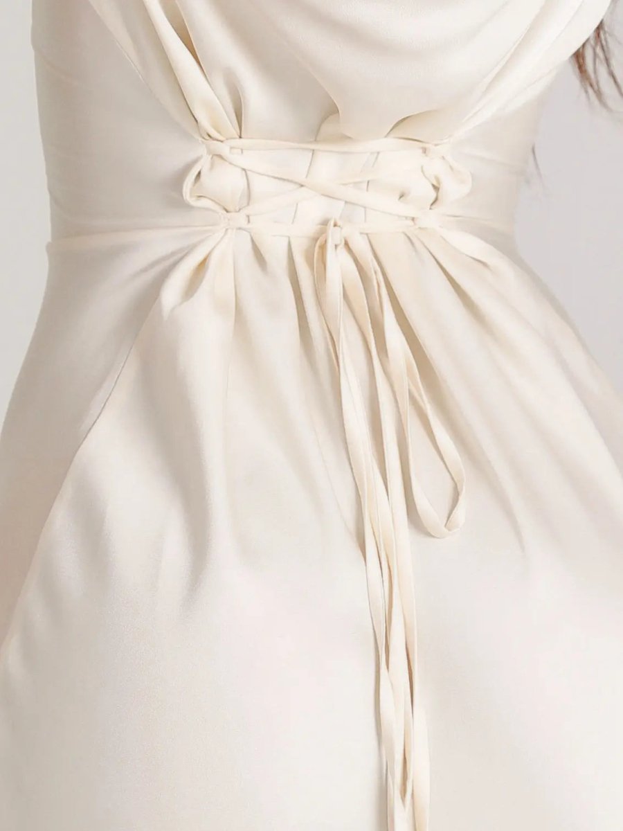 Women's Long Sleeve Maxi Dress | Fitted Bodice Bell Sleeve Angle