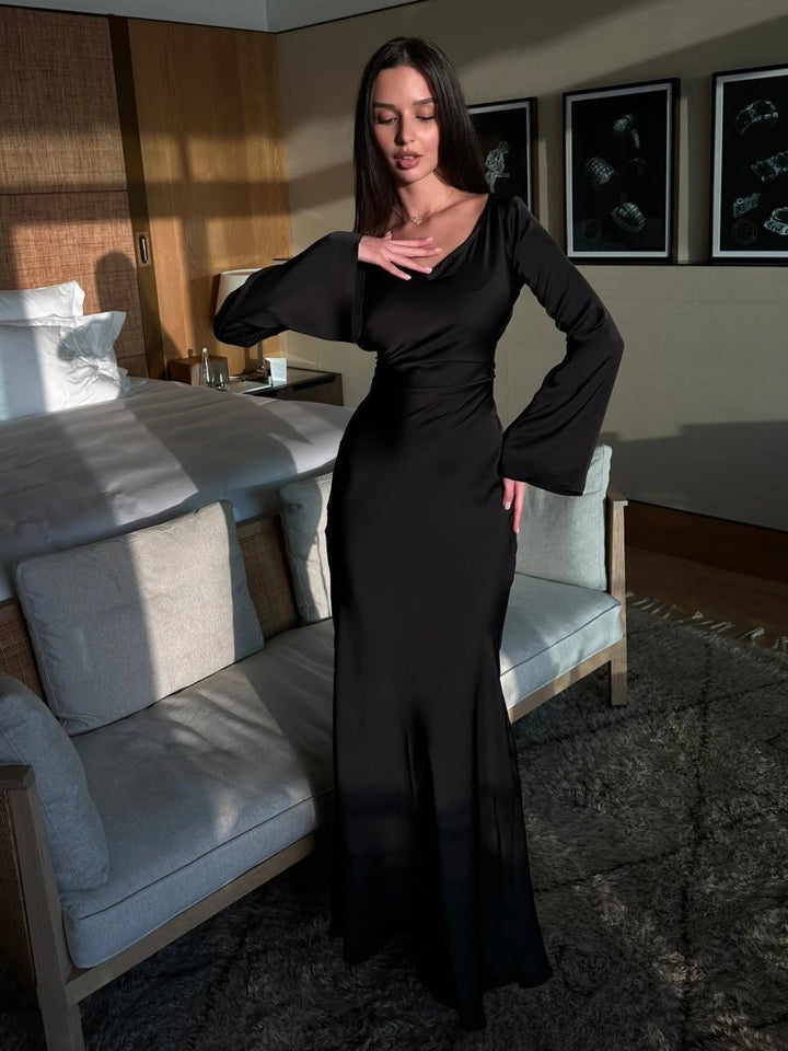 Women's Long Sleeve Maxi Dress | Fitted Bodice Bell Sleeve Close Up