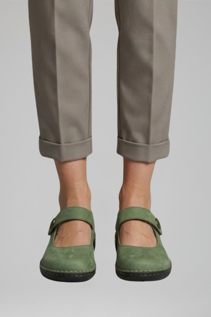 Women's Orthopaedic Mary Jane Flats | Strap Closure Everyday Detail
