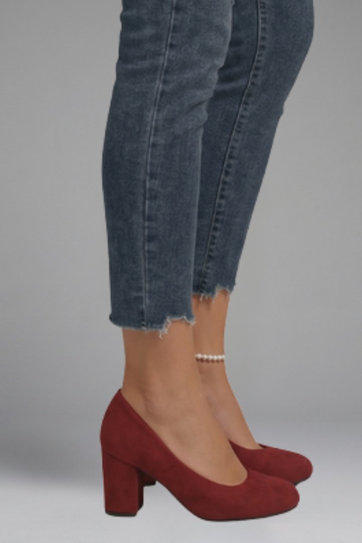 Women's Orthopaedic Pumps | Lightweight Sole Chunky Block Heel Close Up