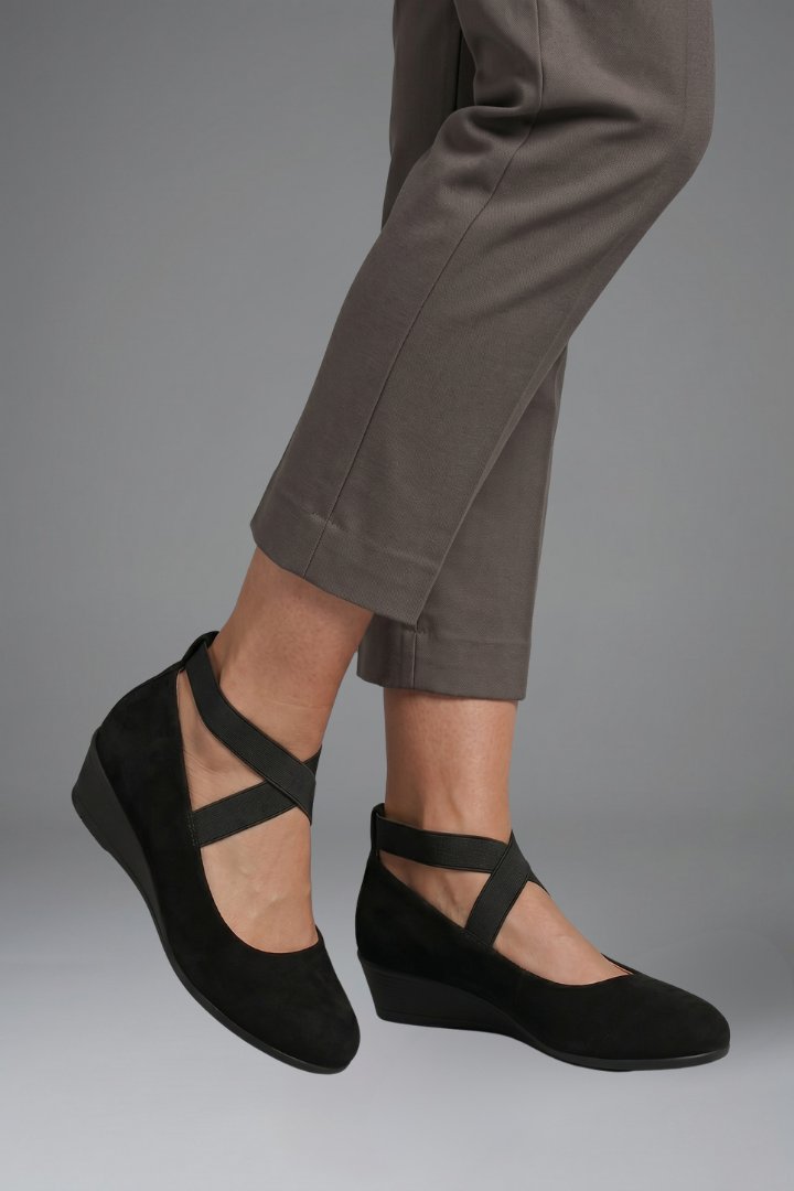 Women's Orthopaedic Slip-On Flats | Elastic Cross Strap Everyday Side