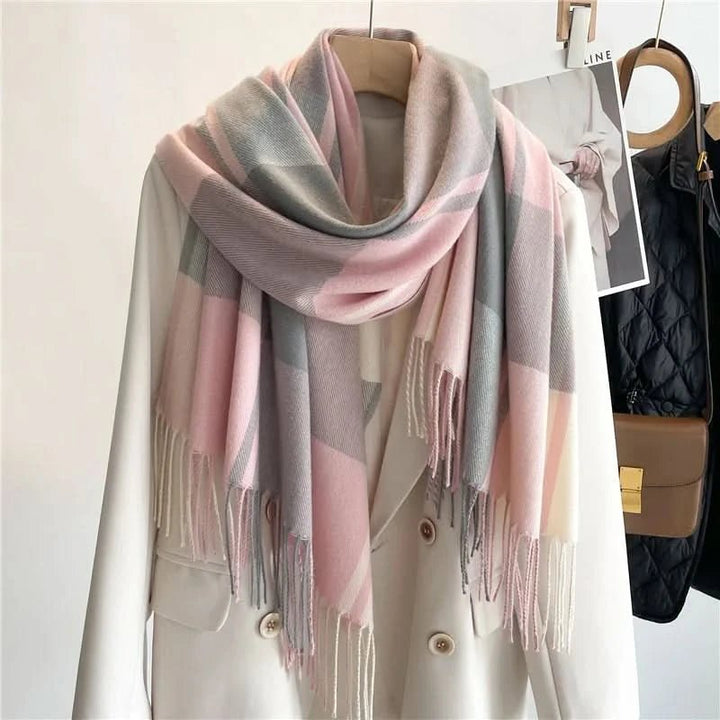 Women's Plaid Check Scarf | Fringe Edge Warm Wrap Hero