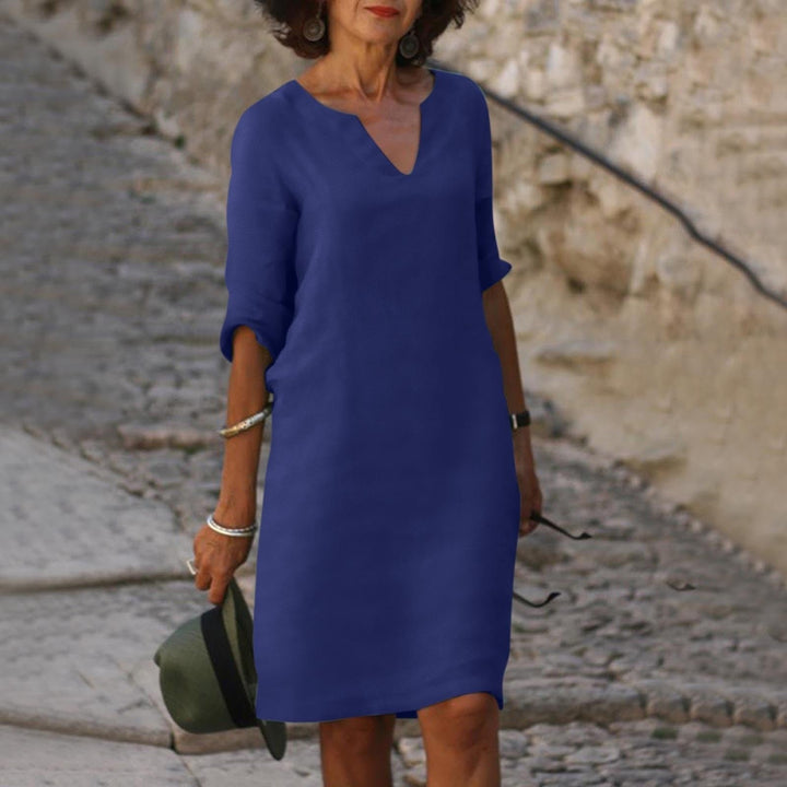 Women's Shirt Midi Dress | V-Neck Three-Quarter Sleeves Close Up
