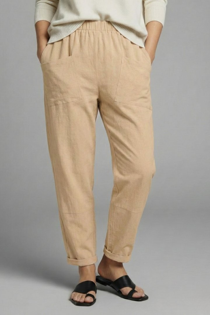 Women's Tapered Trousers | Elastic Waist with Side Pockets Front