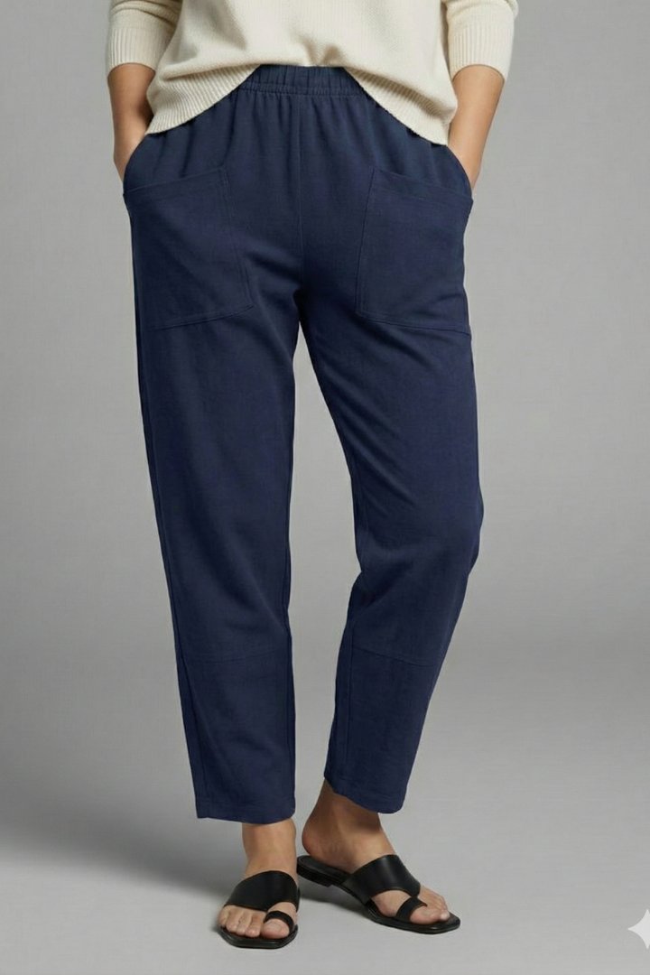 Women's Tapered Trousers | Elastic Waist with Side Pockets Lifestyle